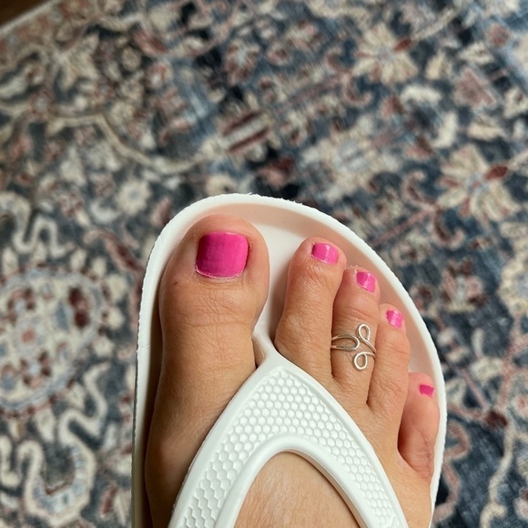 925 Sterling Silver Toe Ring Adjustable - Picture 3 of 14